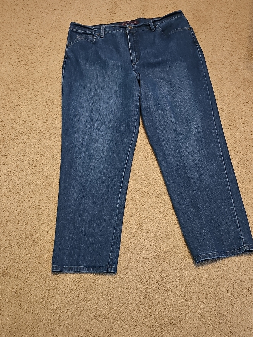 Gloria Vanderbilt Dark Blue Straight-Leg Jeans